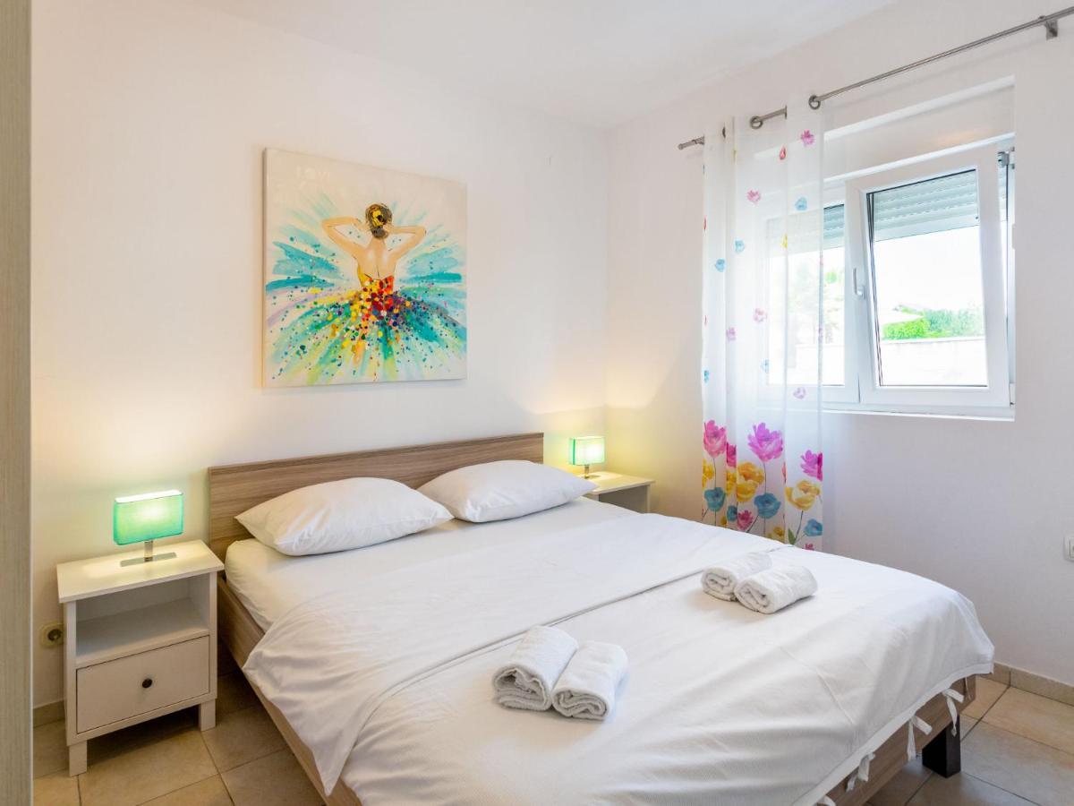 Apartment Tino - Zad511 By Interhome Sukošan Eksteriør billede