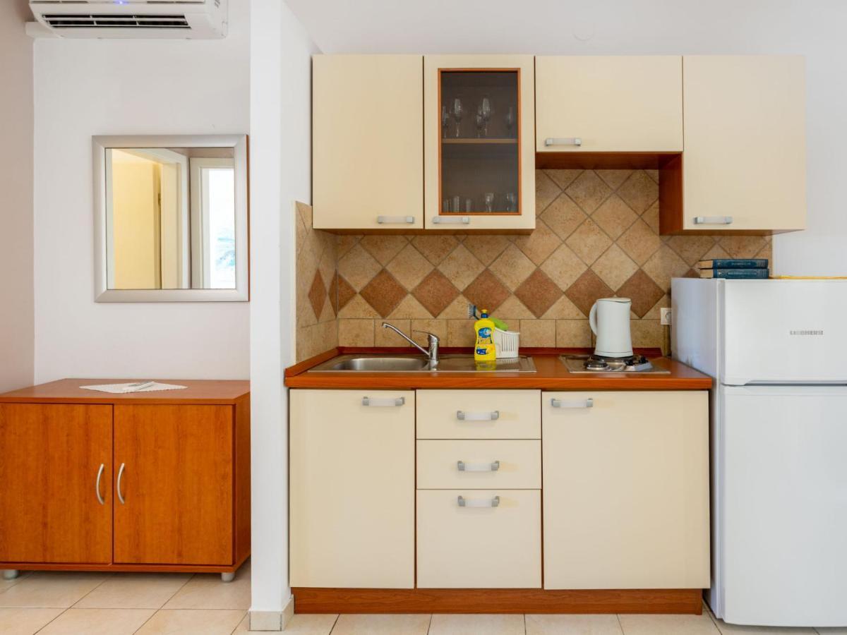Apartment Tino - Zad511 By Interhome Sukošan Eksteriør billede
